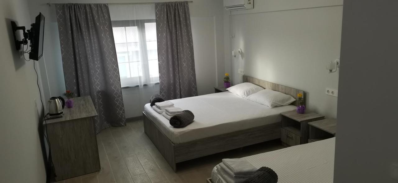 Гостевой Дом Атакар Hotel Gagra Esterno foto