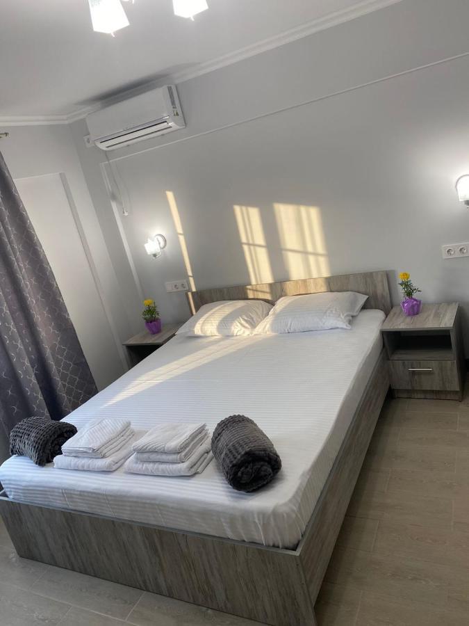 Гостевой Дом Атакар Hotel Gagra Esterno foto